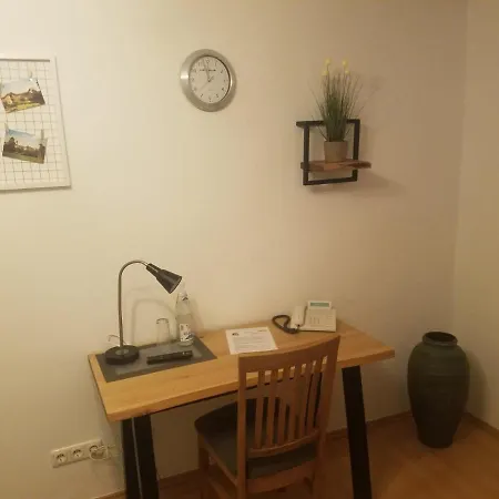 Gaestehaus Kloep בית הארחה הילסהיים